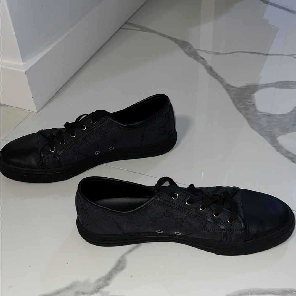 🚨SEND OFFERS🚨Gucci Dark Charcoal Sneakers - Picture 3 of 6